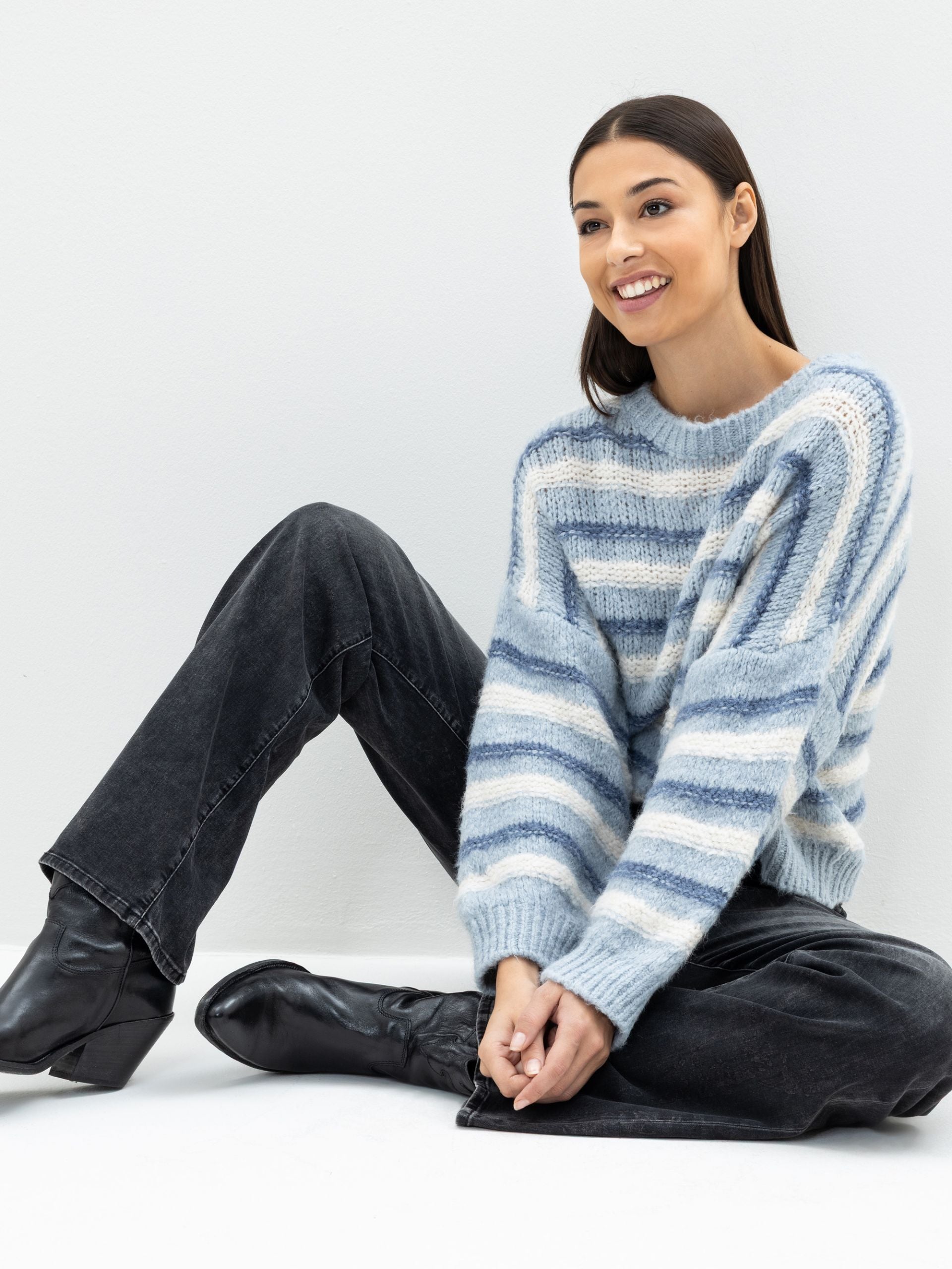 Herrlicher Grobstrick Pullover Blau Gestreift Ellana