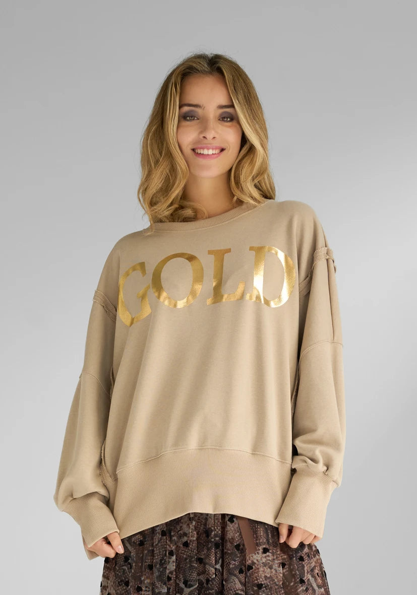 Miss Goodlife Roundneck Sweater Gold – sand