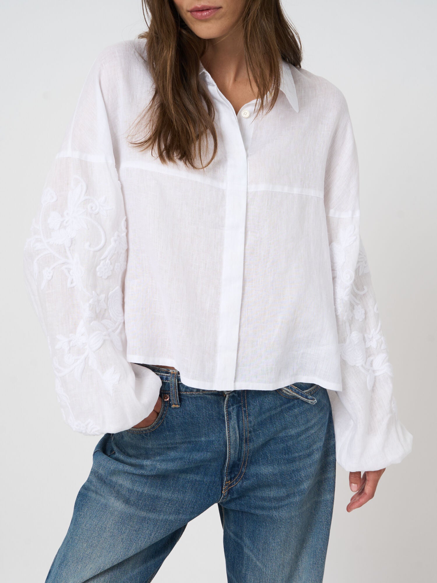 Repeat Handbestickte Leinen Bluse