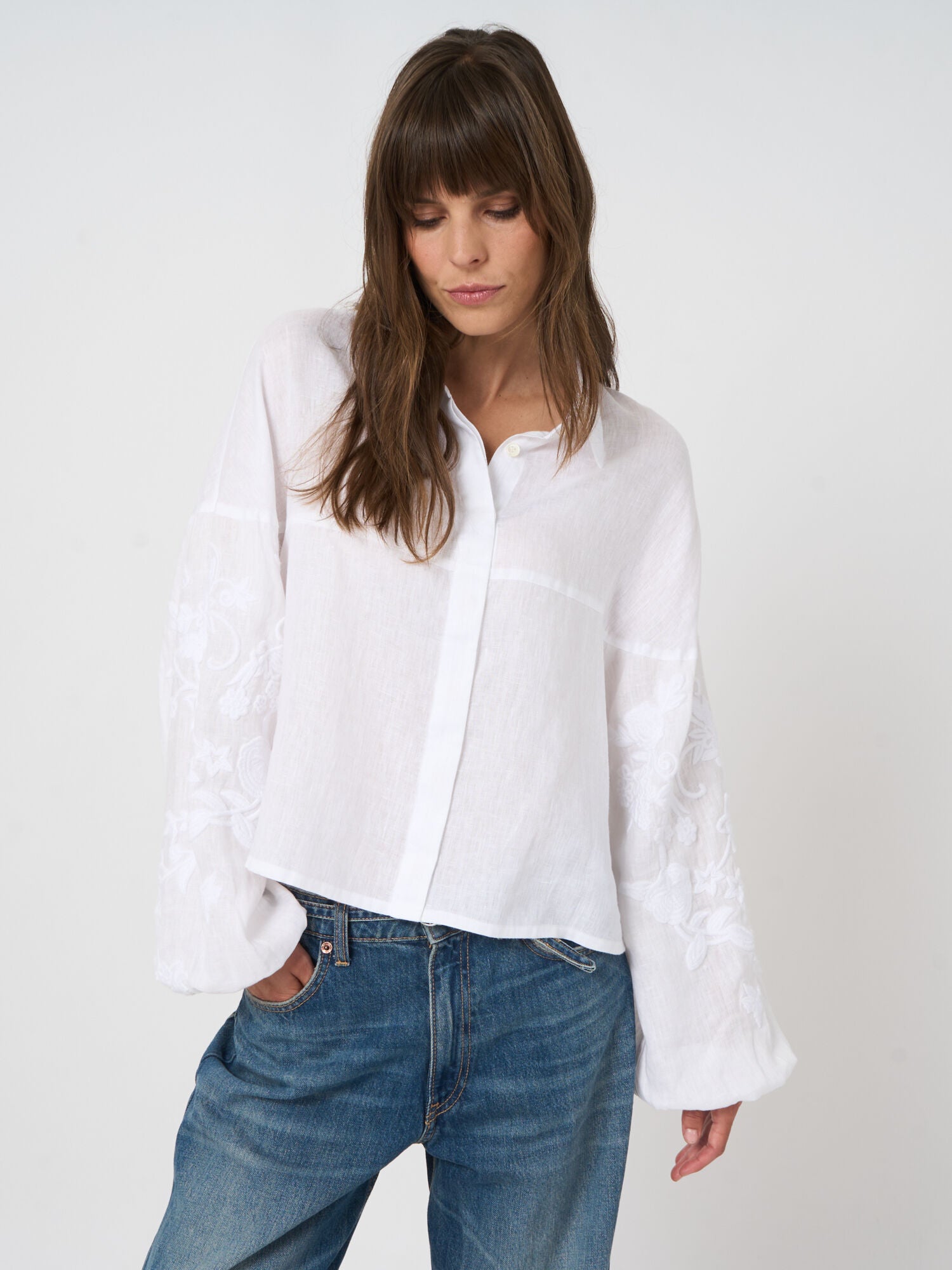 Repeat Handbestickte Leinen Bluse