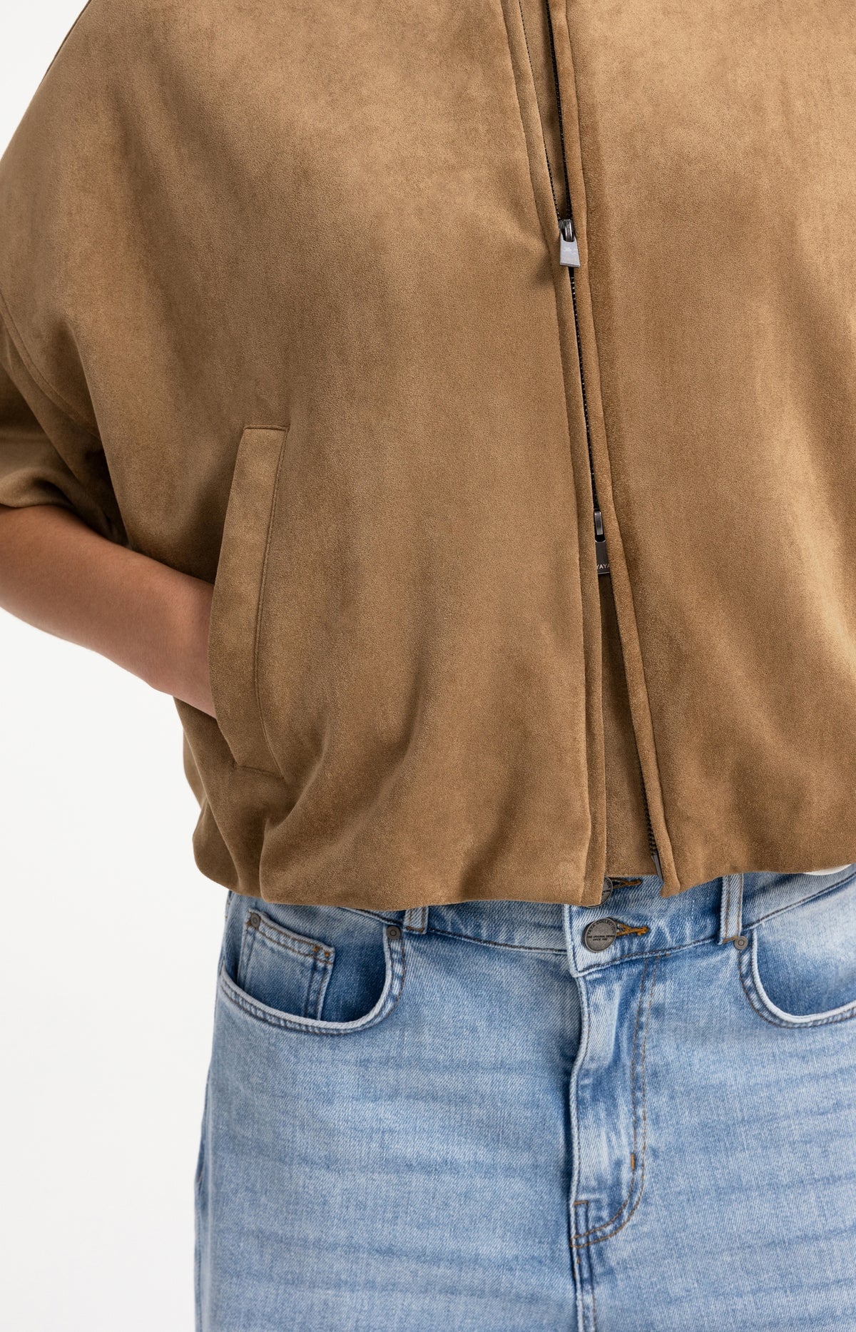 YAYA Kurzärmelige Oversize-Jacke aus Velourslederimitat