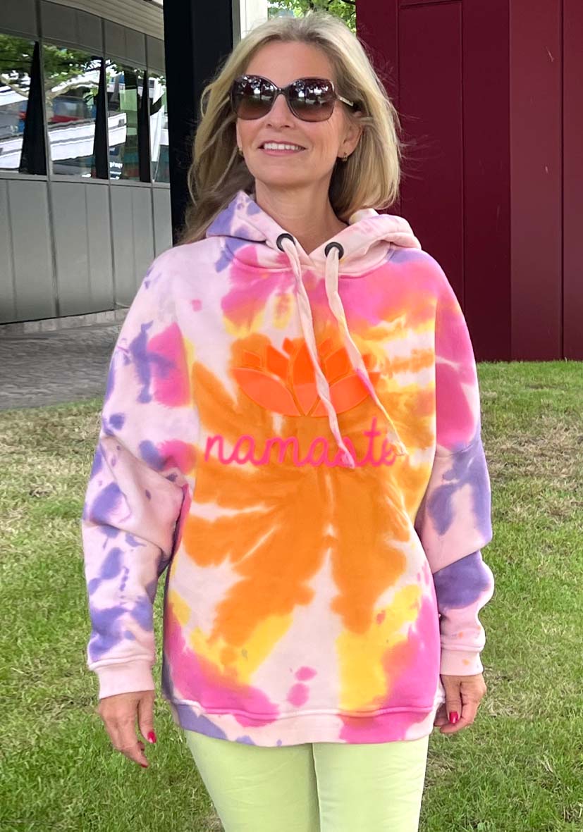 Miss Goodlife Hoodie Batik Namaste