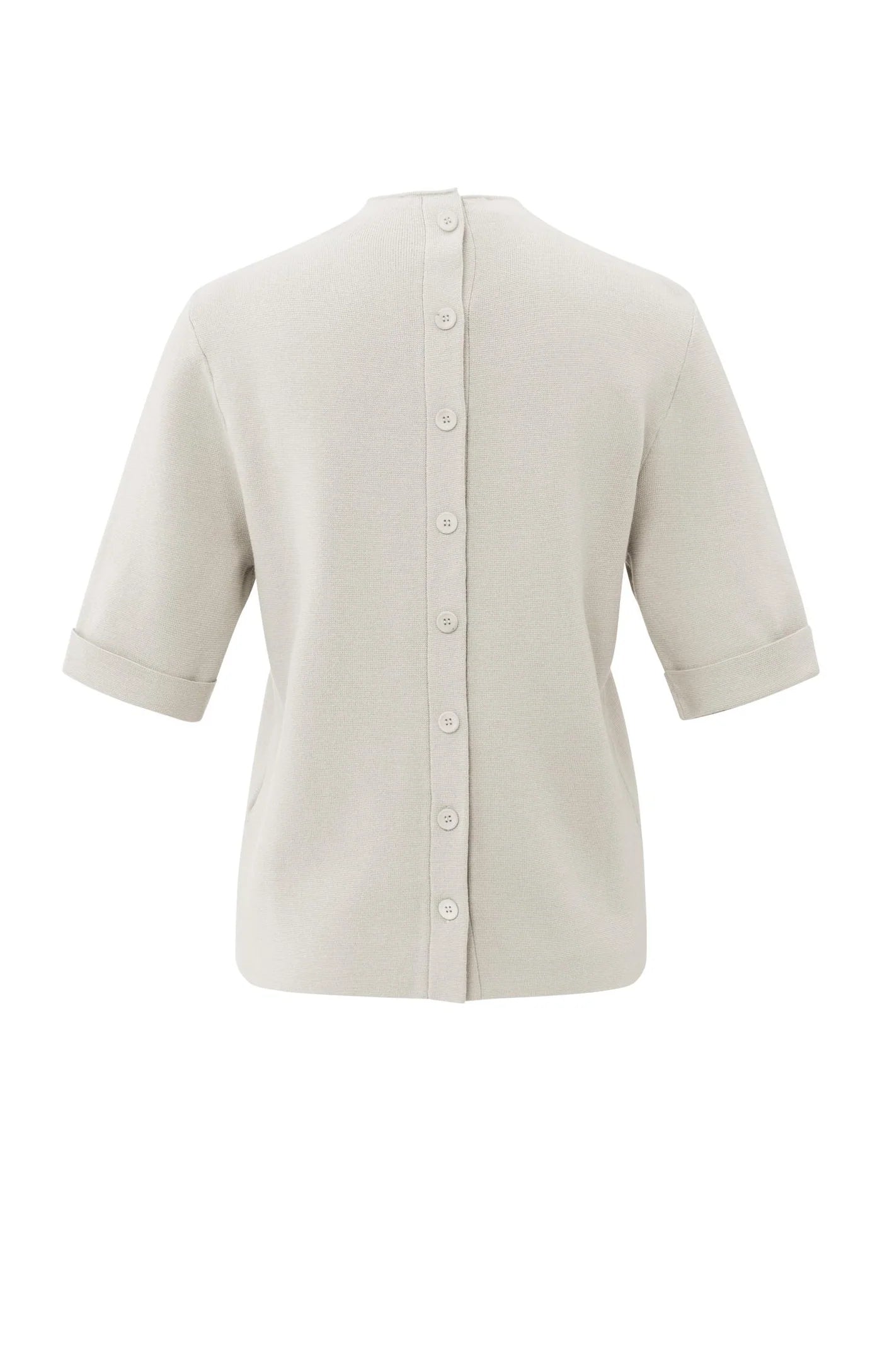 YAYA Luna Fine Knit Sweater – Kurzarm mit Rückenknopf-Detail