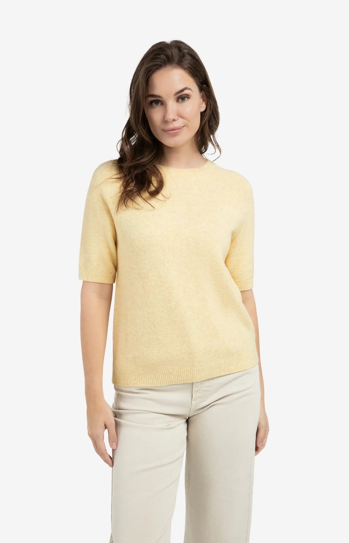 YAYA weicher Frühjahrs Pullover mit kurzen Armen und Rundhals Gelb