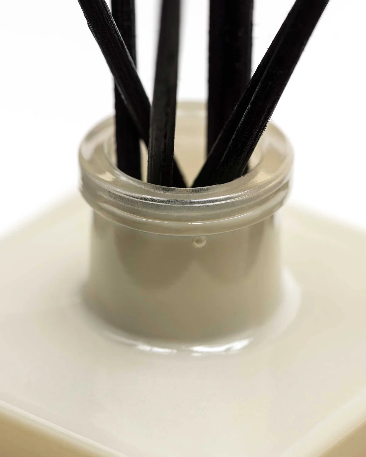 Cereria Mollá Velvet Wood 100ml Reed Diffuser