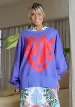 Lade das Bild in den Galerie-Viewer, Miss Goodlife Roundneck Love Wide Lila Love
