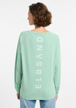 Lade das Bild in den Galerie-Viewer, Elbsand Tira Longsleeve Shirt mellow Mint Melange Frühling 2025
