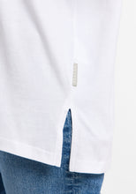 Lade das Bild in den Galerie-Viewer, Elbsand Moa t-Shirt Cloud White

