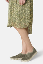 Lade das Bild in den Galerie-Viewer, Ilse Jacobsen Tulip Schuh Army Green
