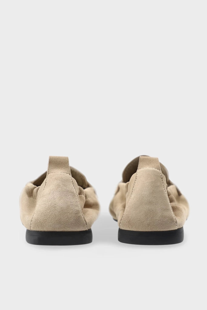 Copenhagen Studios Moccasin Suede Sand
