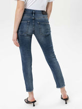 Lade das Bild in den Galerie-Viewer, Herrliche Shyra Cropped Denim Relax
