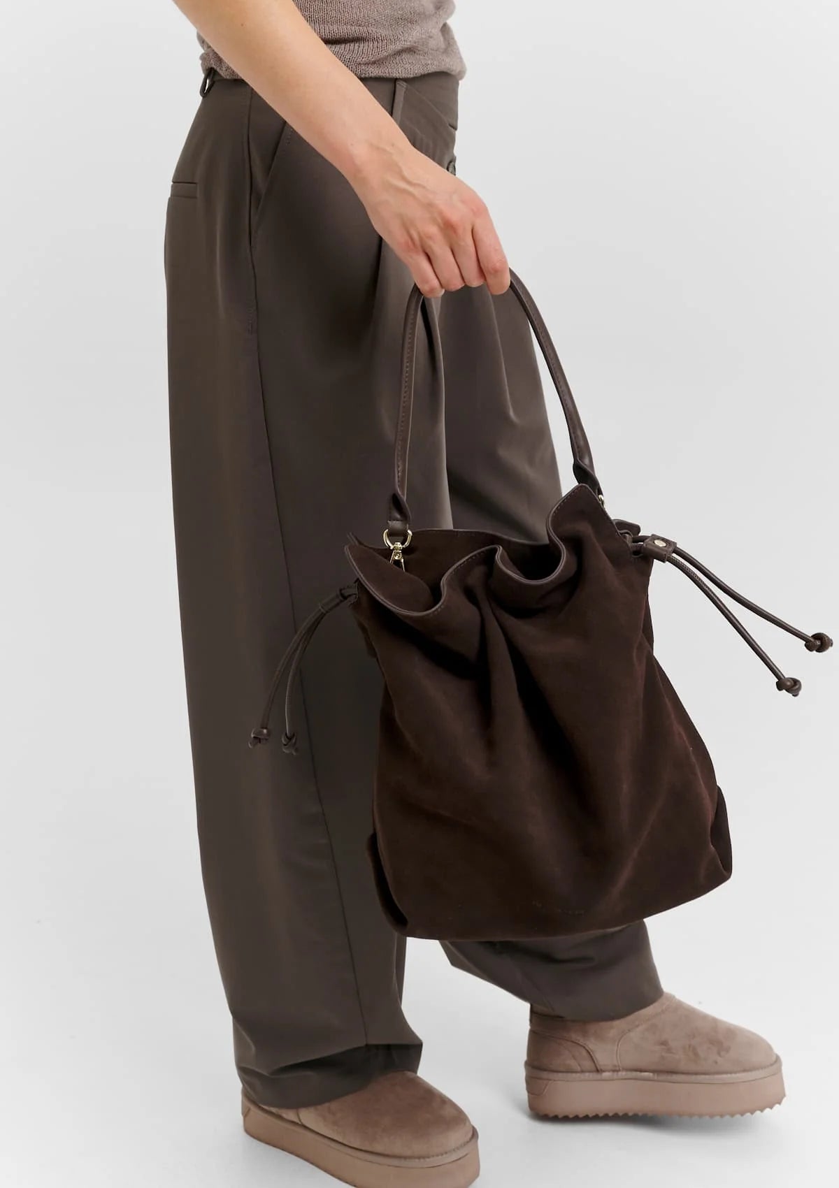 Hey Marly Tasche COOL COMPANION SUEDE M - COFFEE