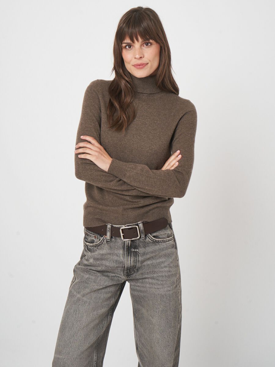 Repeat Cashmere Sand Basic-Rollkragenpullover Aus Bio-Kaschmir
