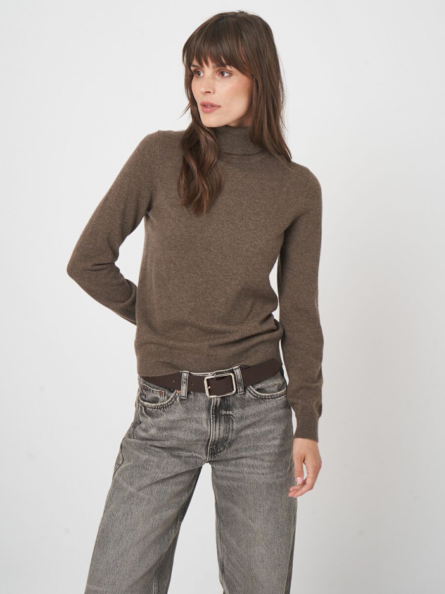 Repeat Cashmere Sand Basic-Rollkragenpullover Aus Bio-Kaschmir