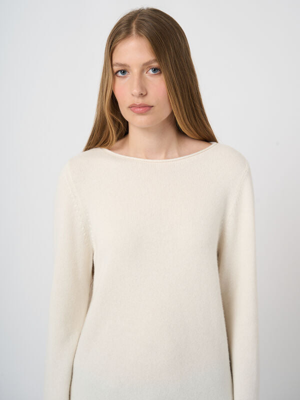 Repeat Cashmere Mittelschwerer Kaschmirpullover Mit U-Boot-Ausschnitt